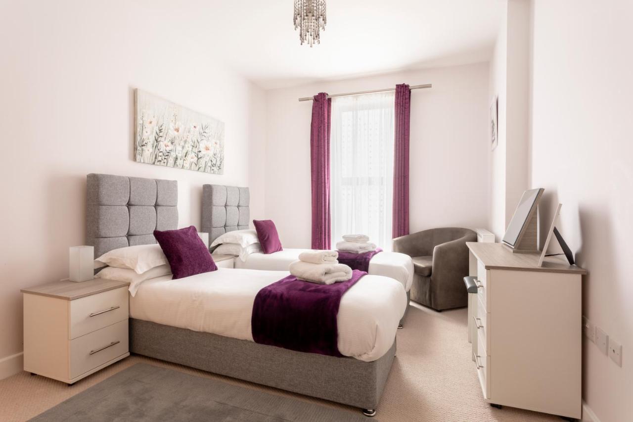 1 Bed Apartment - Redhill Central, Surrey, Gatwick #2 Esterno foto